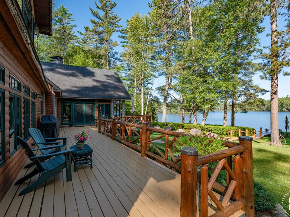 LakefrontHomeOnRainbowLake_Deck_Lake