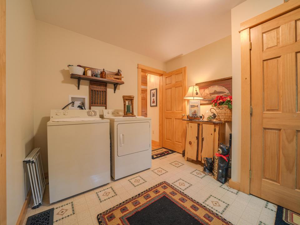 63 Fawn Way-49