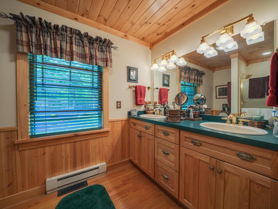 63 Fawn Way-82