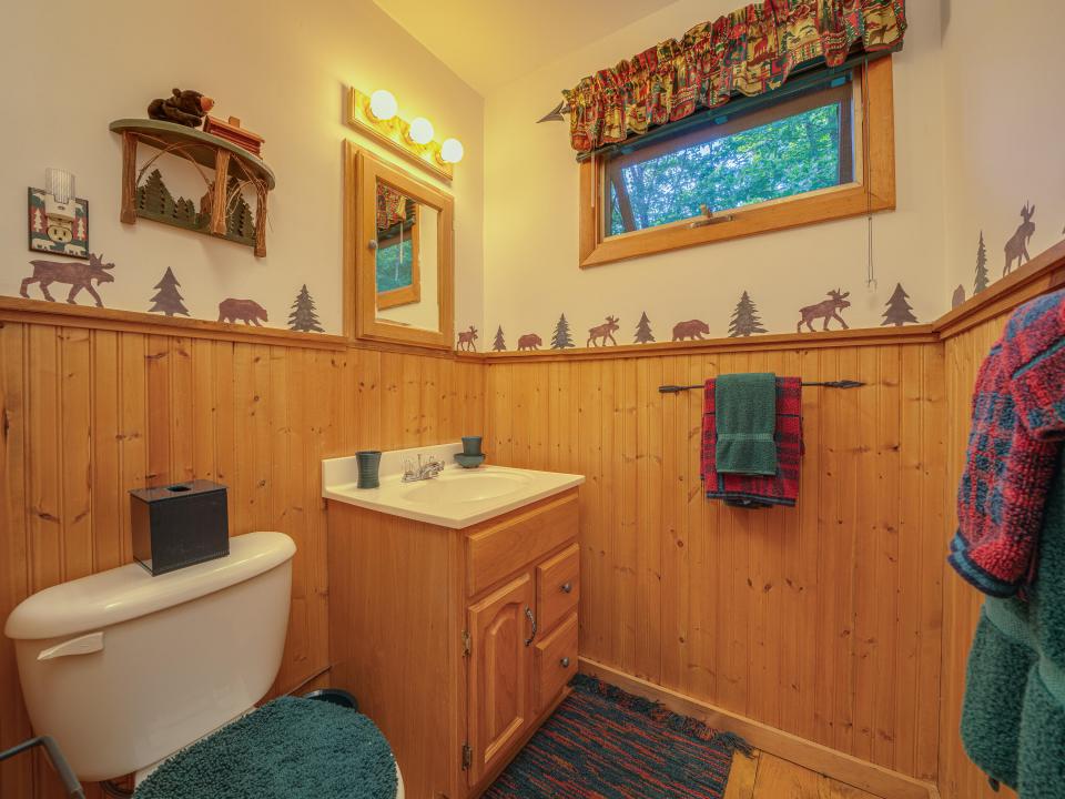 63 Fawn Way-102
