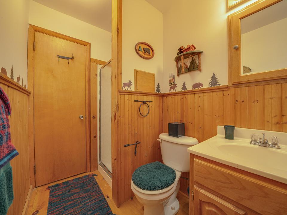 63 Fawn Way-103