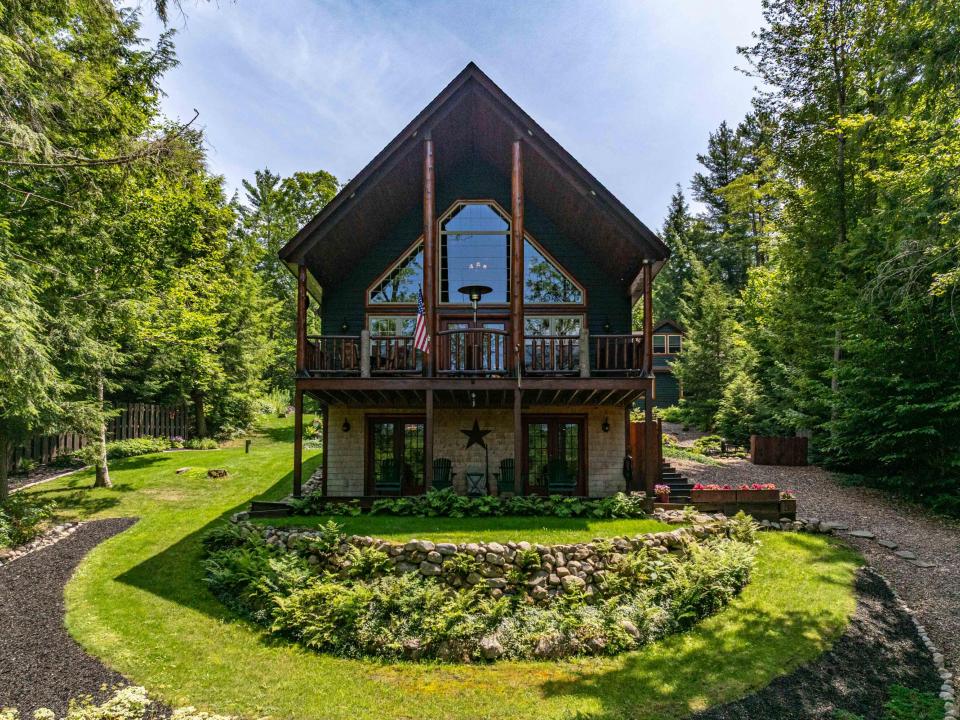 DJI_20250728133450_0102_D-HDR DJI_20250728133450_0102_D-HDR
