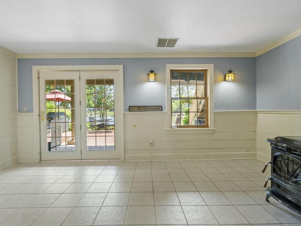 14- 24- 27-web-or-mls-108-whitney-point