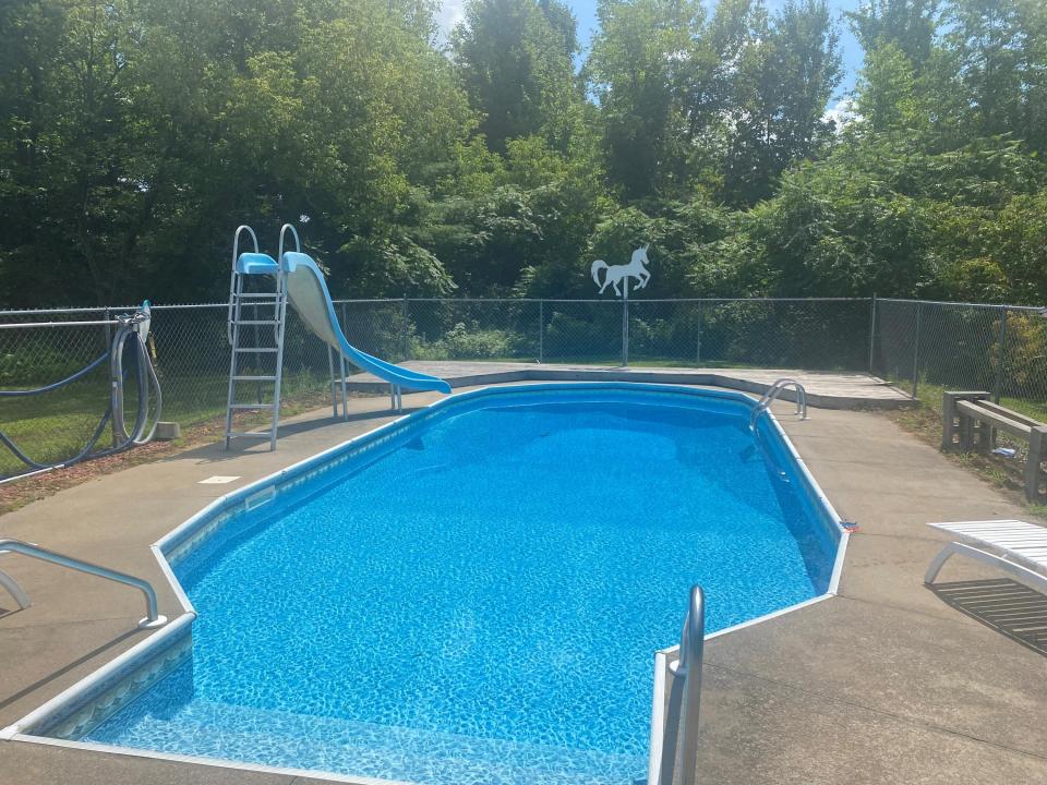 Pool 2
