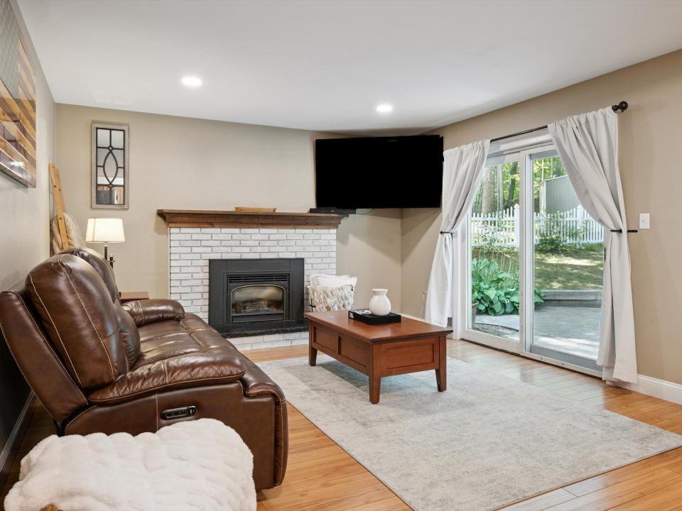 12-21 Kaatskill Way-12
