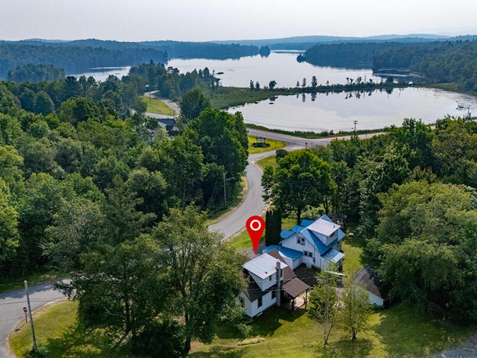 CharmingHomeInPiercefield_A_Property_Bac