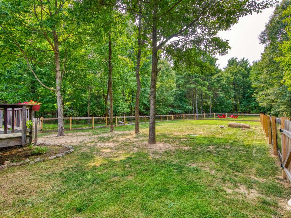 Fenced Yard