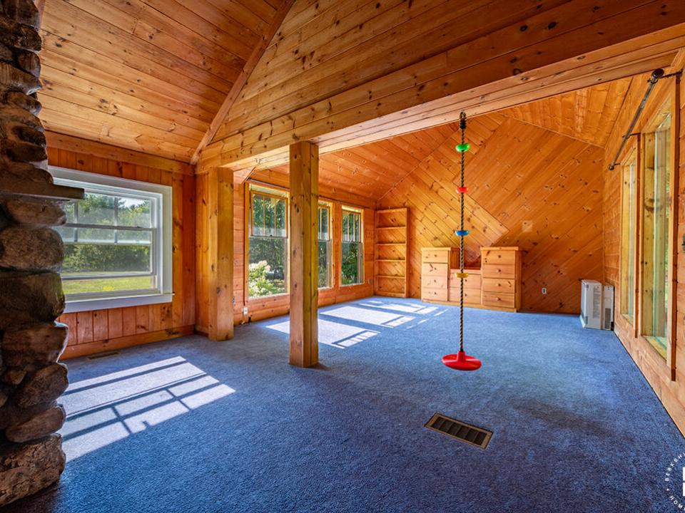 HomeInWilmington_Bedroom1_From_Door