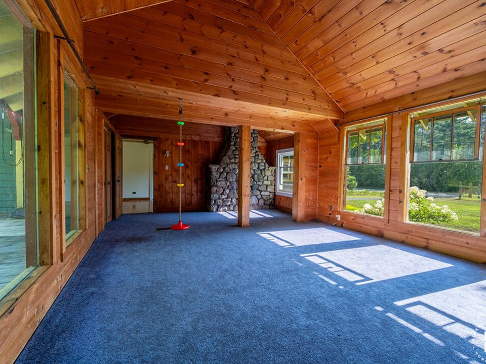 HomeInWilmington_Bedroom1_L