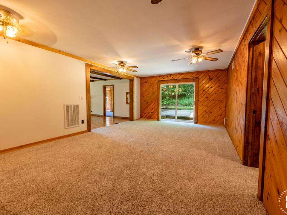 HomeInWilmington_DR_To_Deck