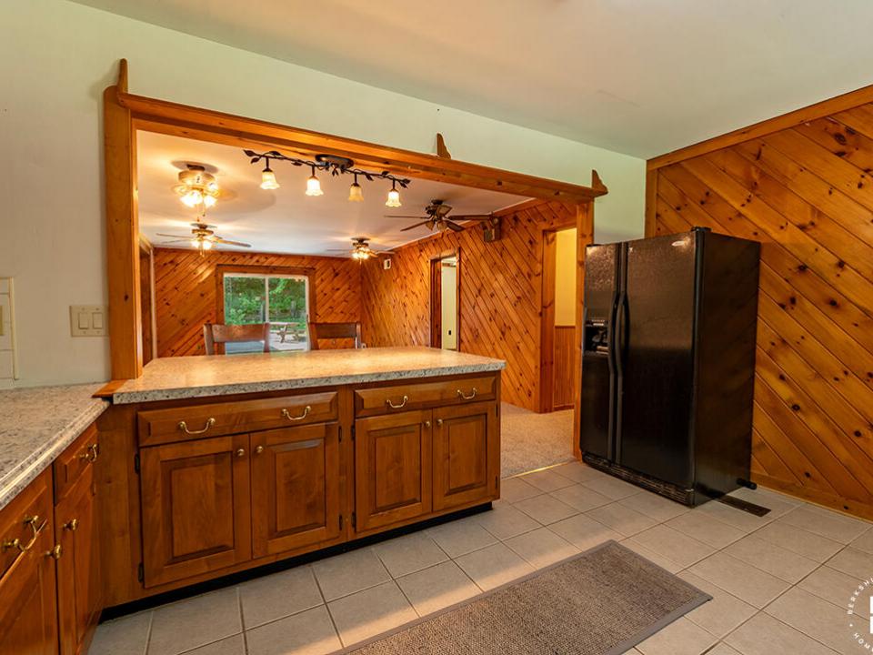 HomeInWilmington_Kitchen_Fridge