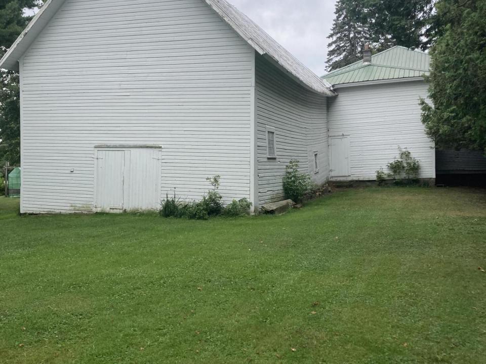 Back of barn/garage