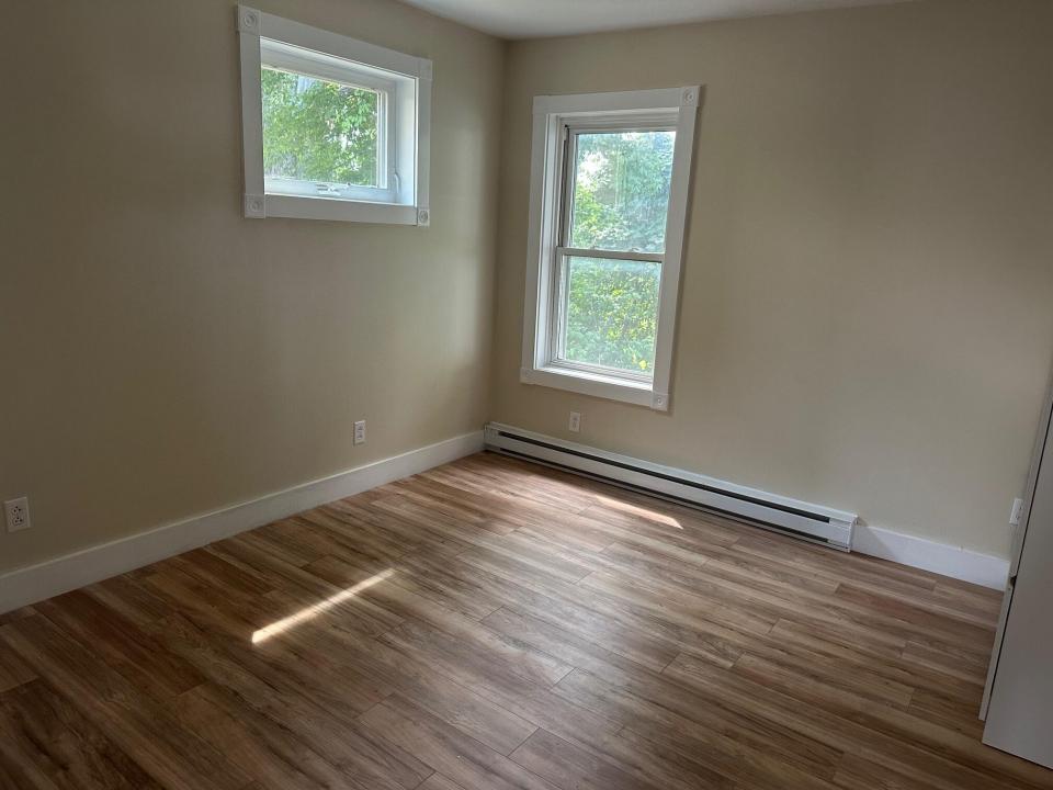 24 Riverside bed down