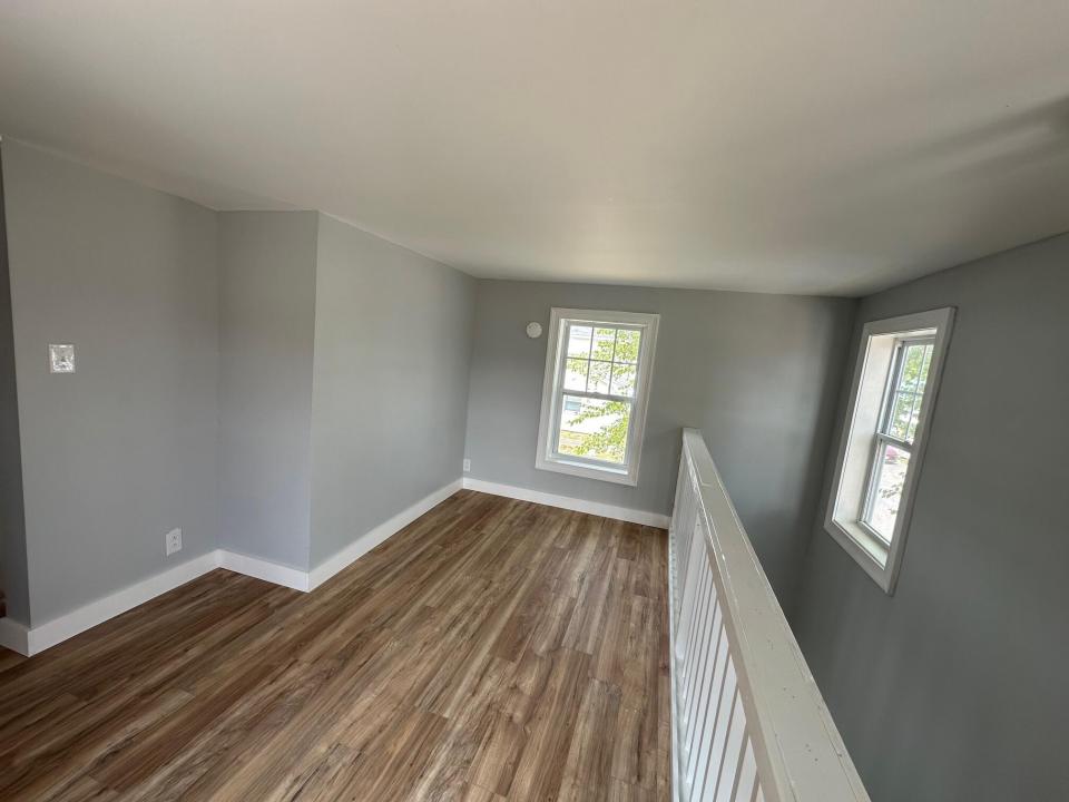 24 Riverside bonus room 1