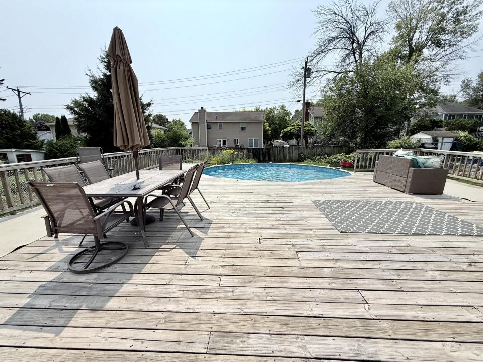 Deck