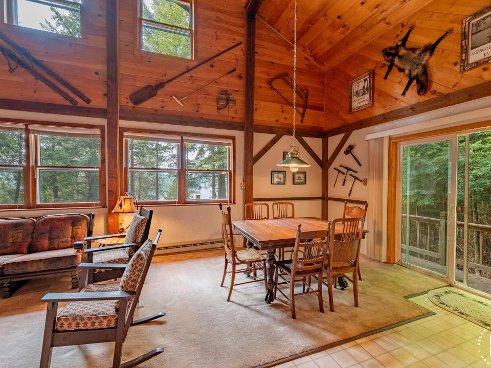 GilpinBayHomeOnUpperSaranac_DR