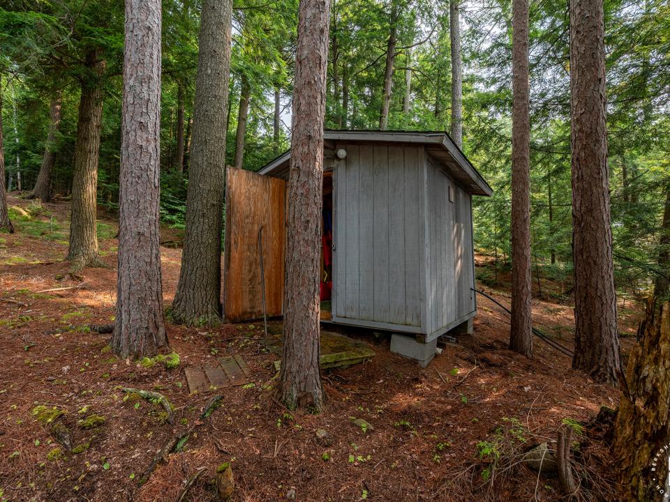 GilpinBayHomeOnUpperSaranac_Outbuilding_