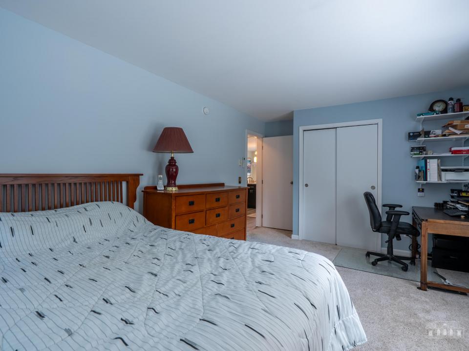 39 Oak Ln LL-20