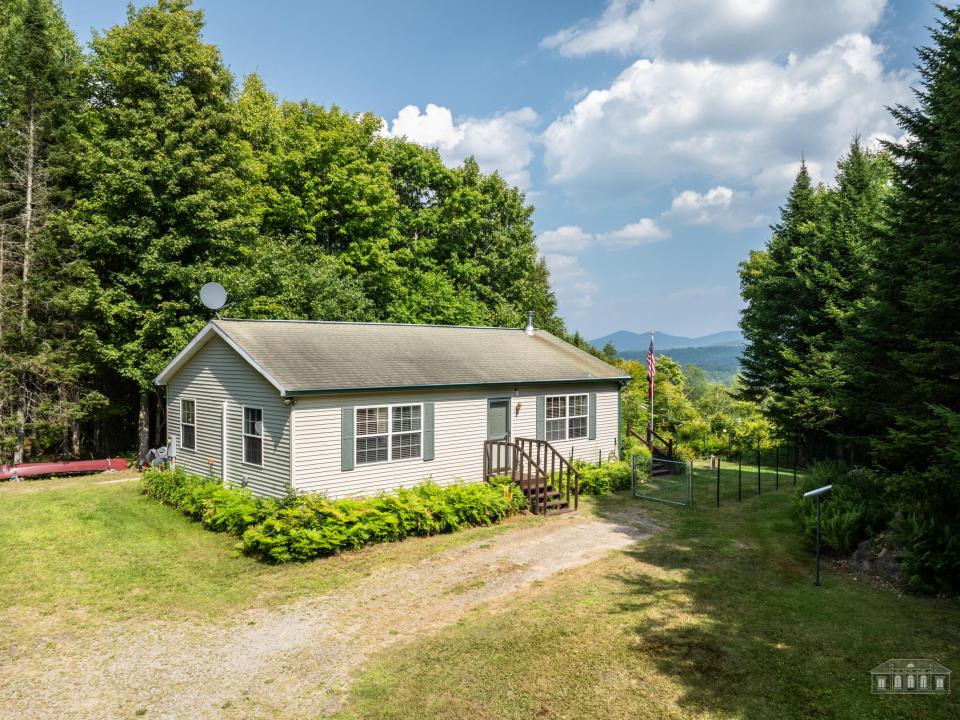 39 Oak Ln LL-1