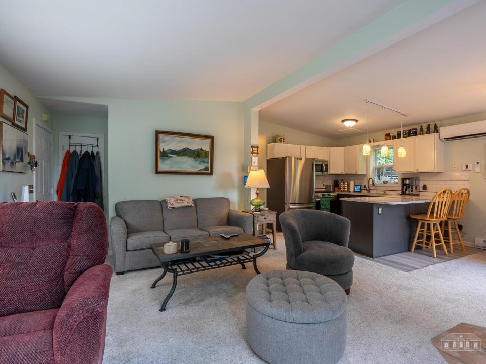 39 Oak Ln LL-9