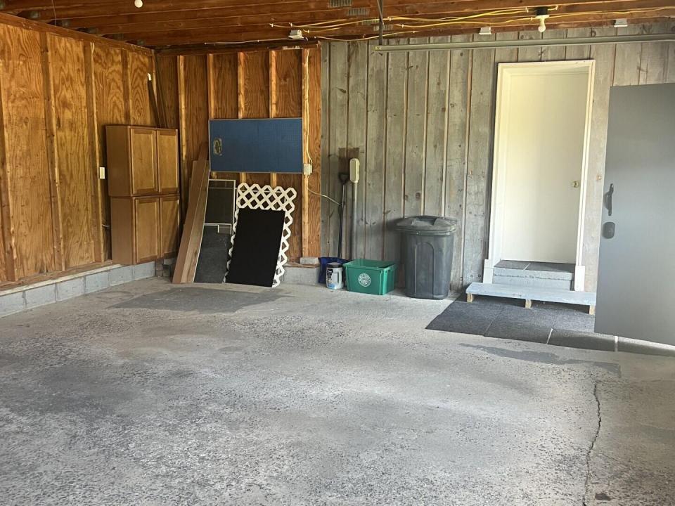 garage