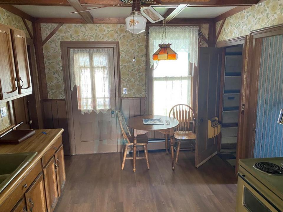Additional kitchen
