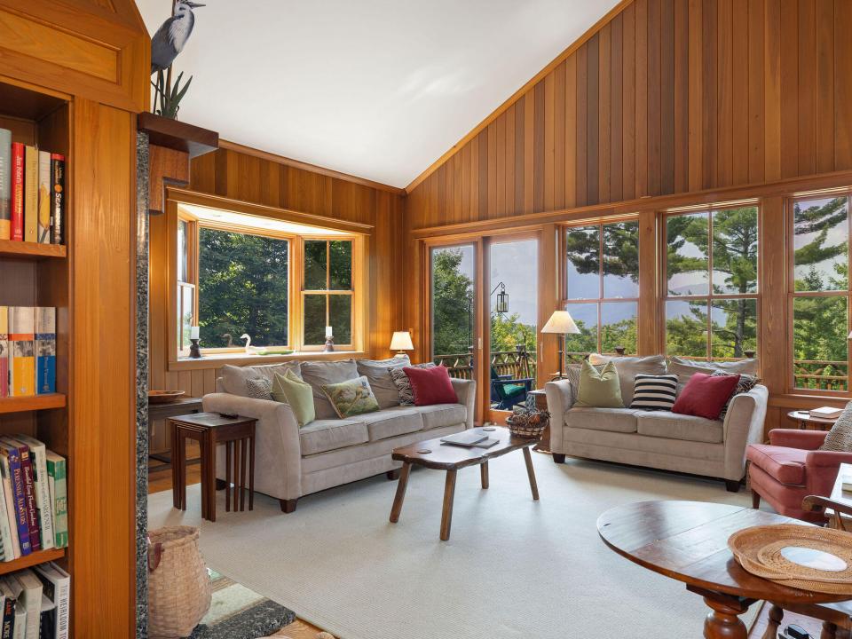 Living Room 3
