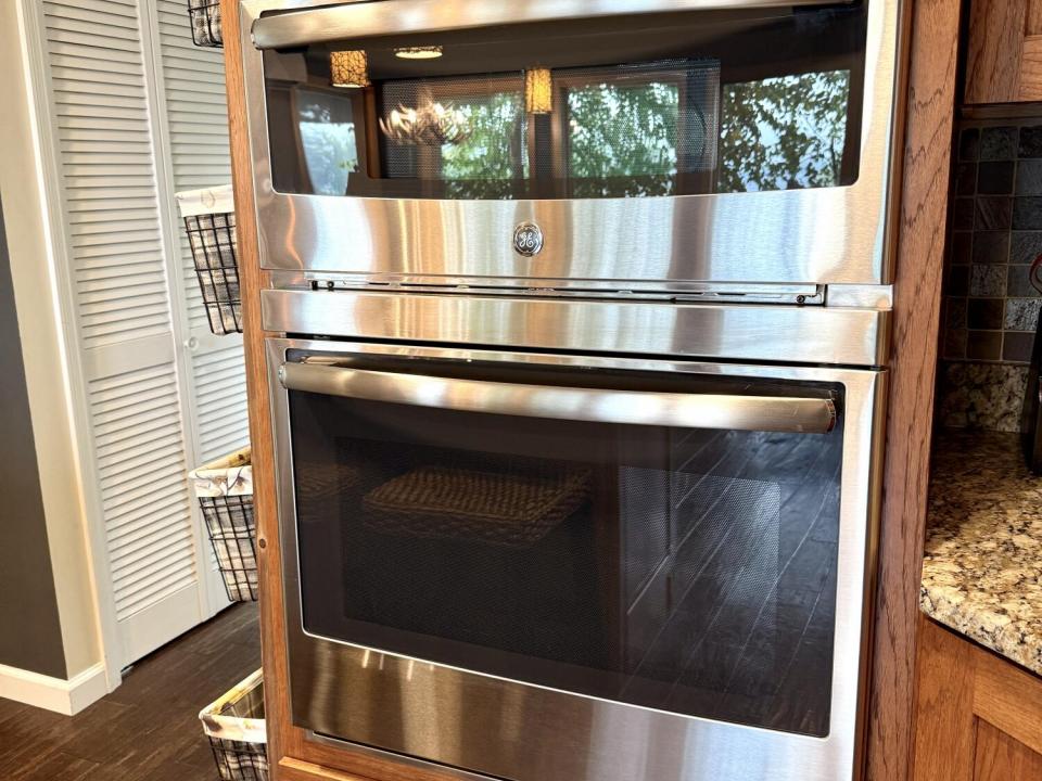 Oven/Microwave Duo