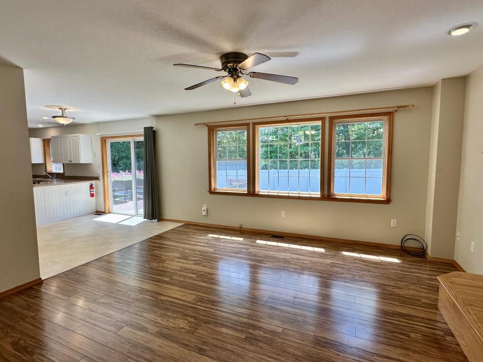 Family Room to Kitchen
