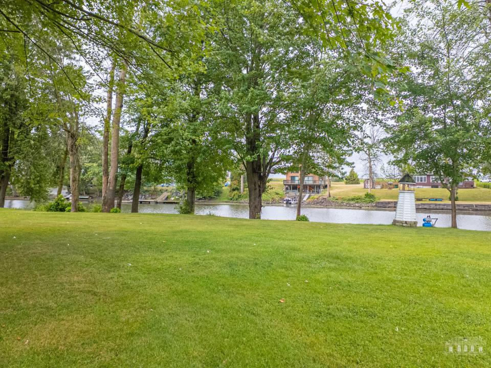42 Bechard Rouses Point-5