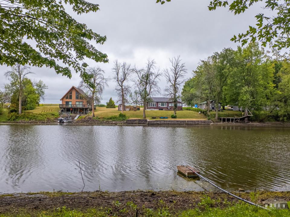 42 Bechard Rouses Point-8