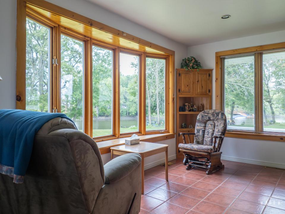 42 Bechard Rouses Point-12