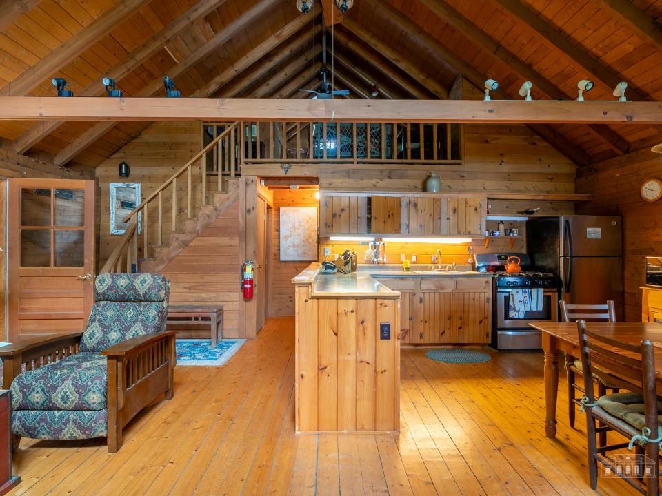 242 Blue Spruce Dr LL-27