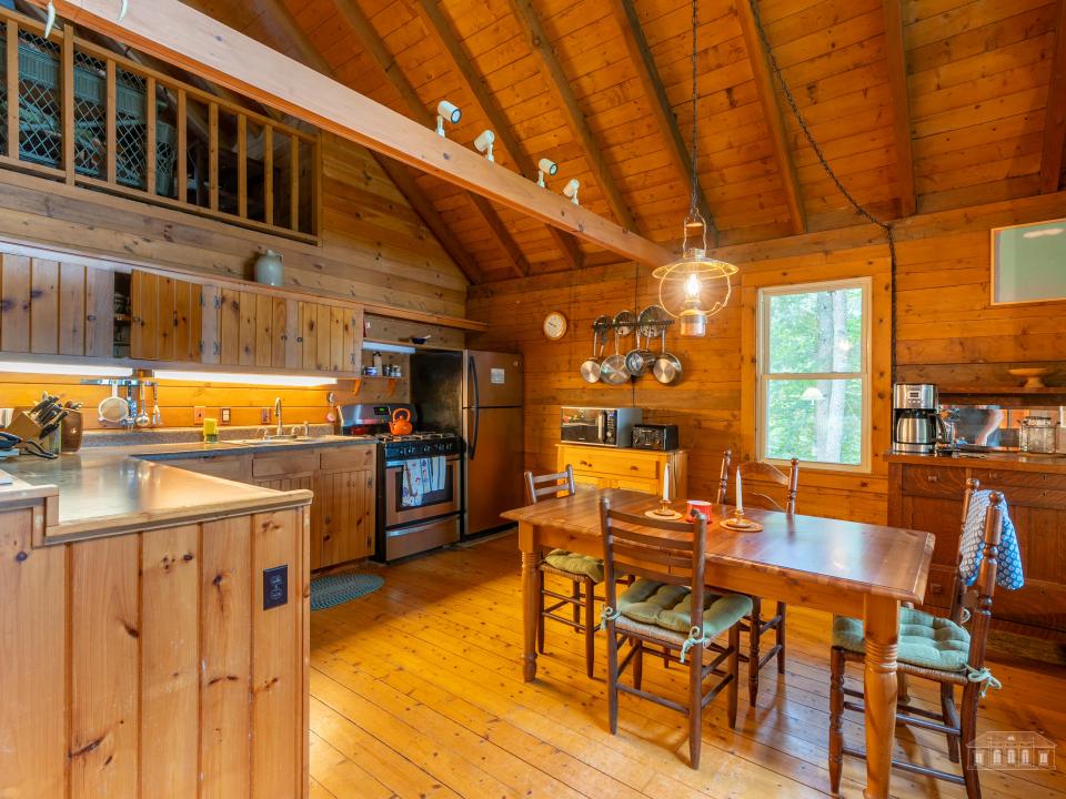242 Blue Spruce Dr LL-29