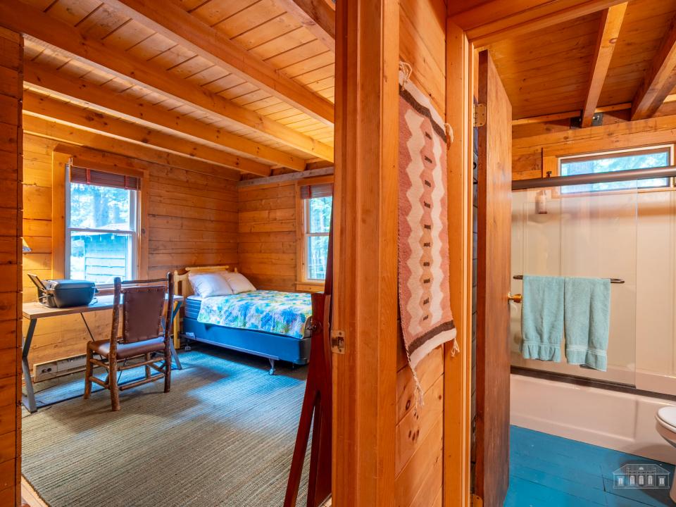 242 Blue Spruce Dr LL-37