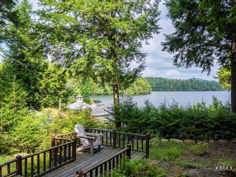 242 Blue Spruce Dr LL-8