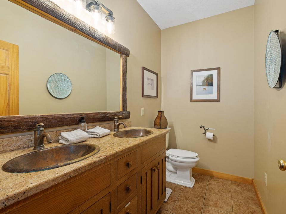 76-Saddle-Back-Way-Lake-Placid-NY-12946-