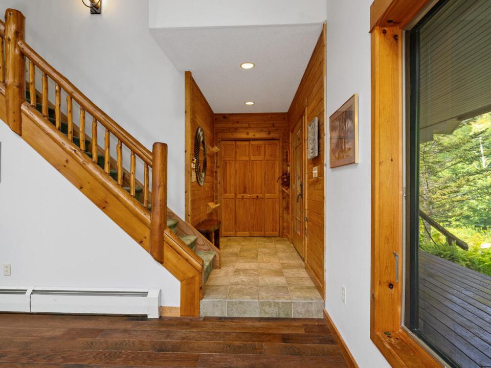 76-Saddle-Back-Way-Lake-Placid-NY-12946-