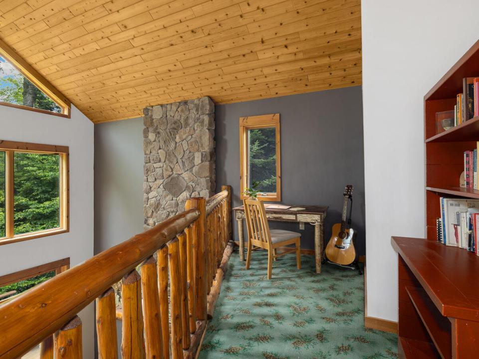 76-Saddle-Back-Way-Lake-Placid-NY-12946-