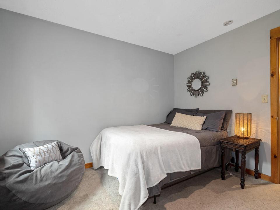 76-Saddle-Back-Way-Lake-Placid-NY-12946-