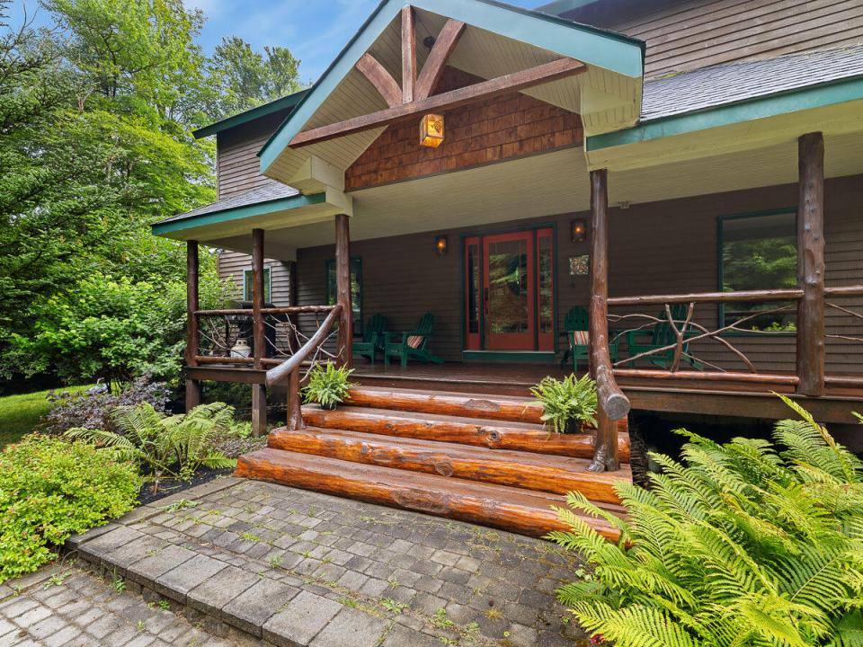 76-Saddle-Back-Way-Lake-Placid-NY-12946-