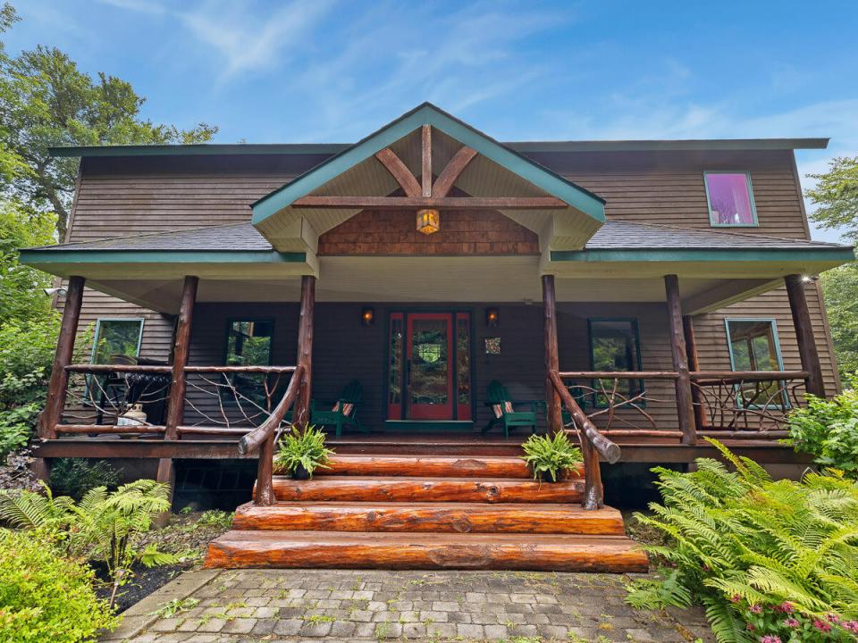 76-Saddle-Back-Way-Lake-Placid-NY-12946-