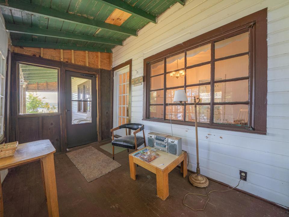 79 Lake Simond Rd-43