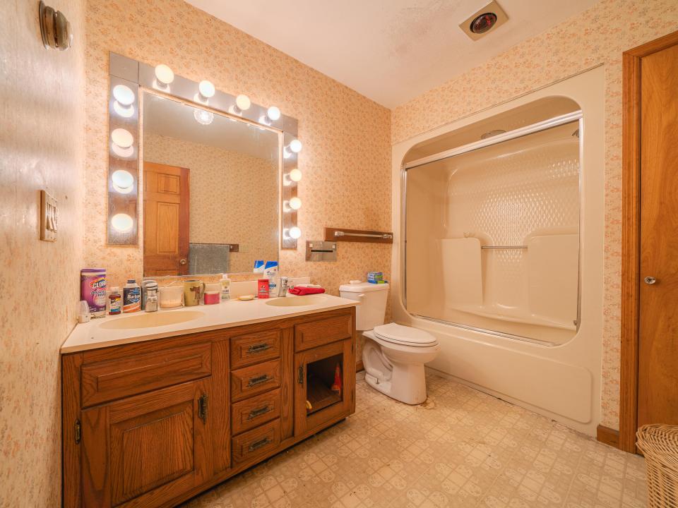 79 Lake Simond Rd-165