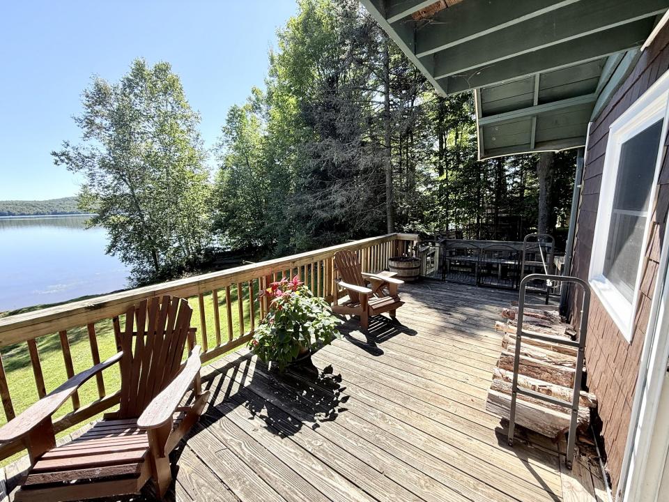 Deck