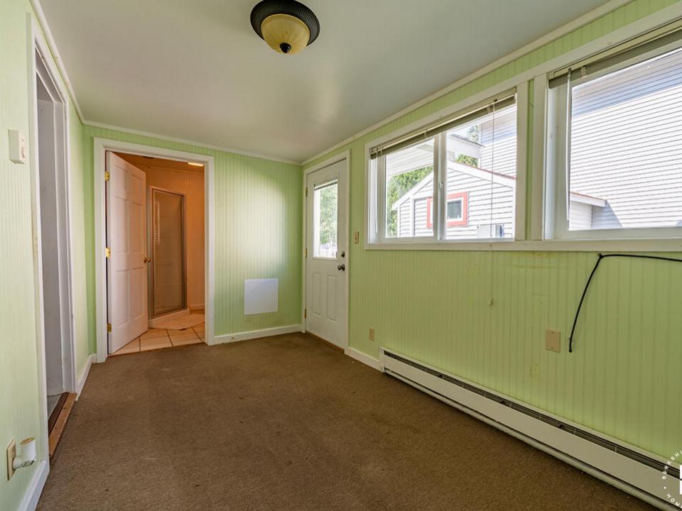 KeeneValleyHomeOnAdirondack_BonusArea