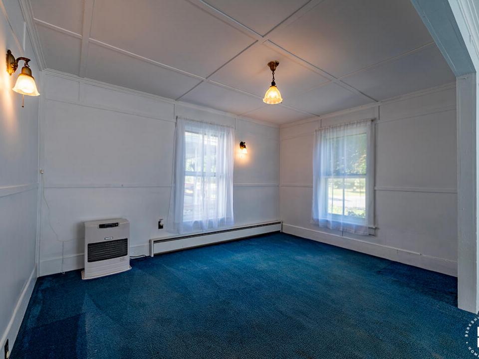 KeeneValleyHomeOnAdirondack_LR_BonusArea