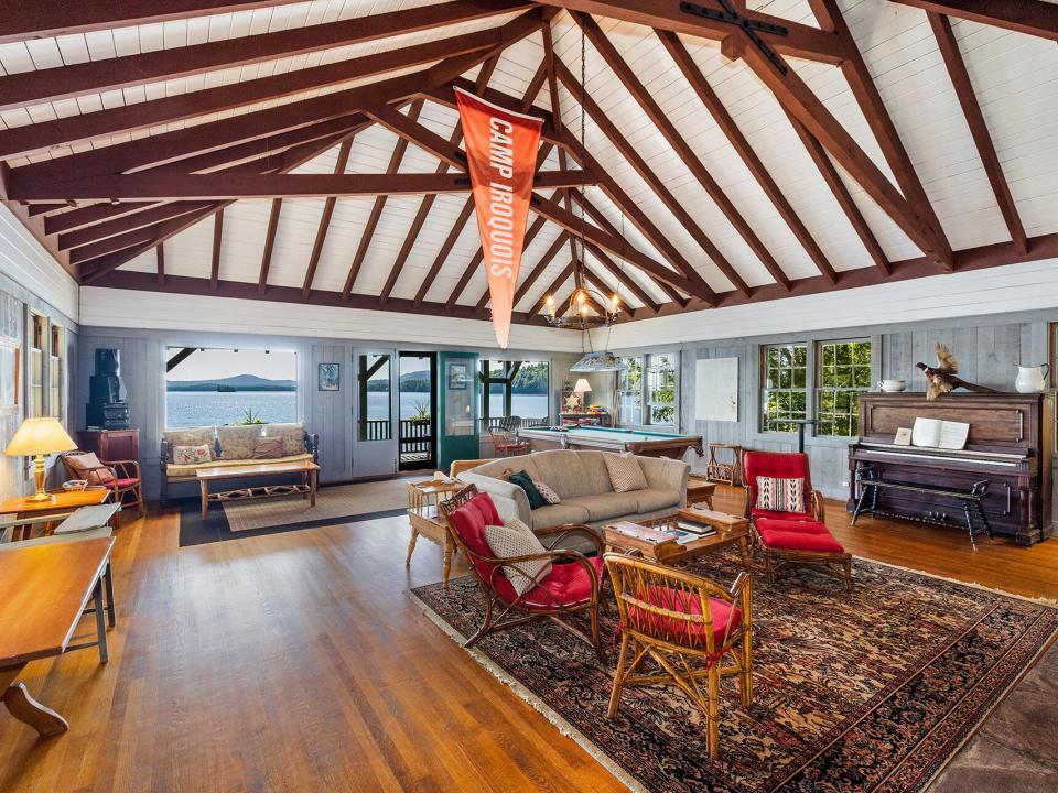Iroquois_BoathouseUpperLeve2