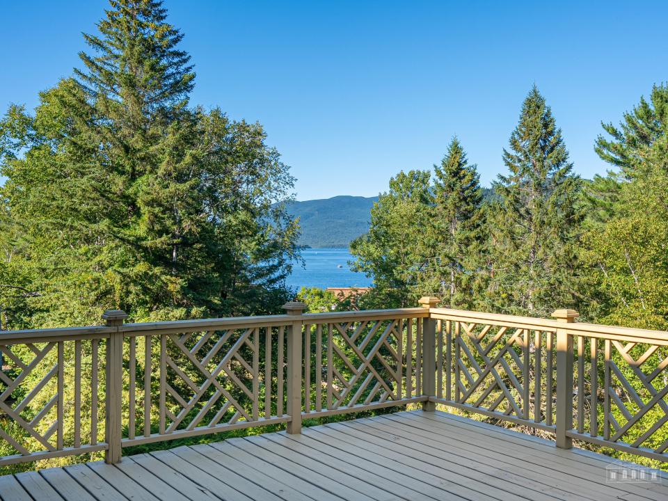 58 Interlaken Ave LP-68