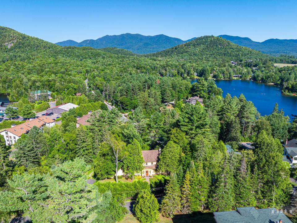 Aerial shot Mirror lake
